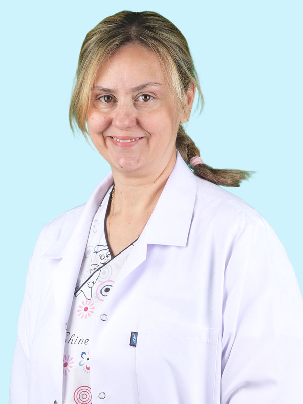 UZM. DR. DT. HANDE BACAK PEDODONTİ UZMANI